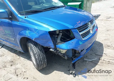 2008 Dodge Grand Caravan Sxt z USA, uszkodzony, nr VIN 2D8HN54P98R819083